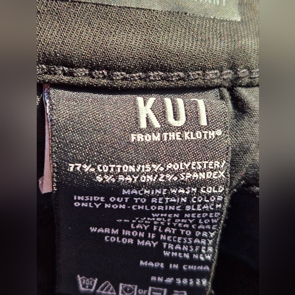 ​Kut from the Kloth Mia Toothpick Skinny Jeans – Distressed Black sz 6 - Picture 8 of 15